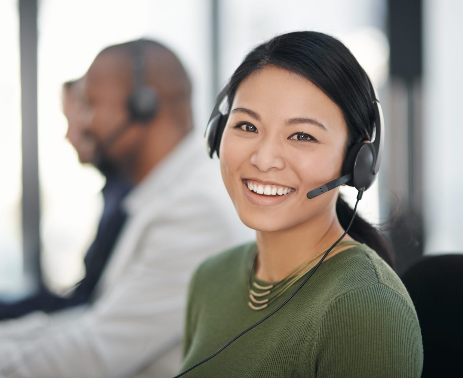 woman in call center